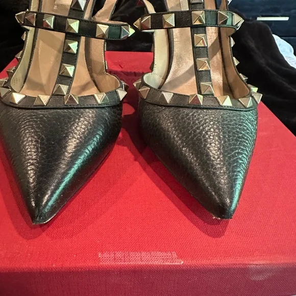 Valentino Rockstud Leather Caged Pumps - Picture 4 of 6